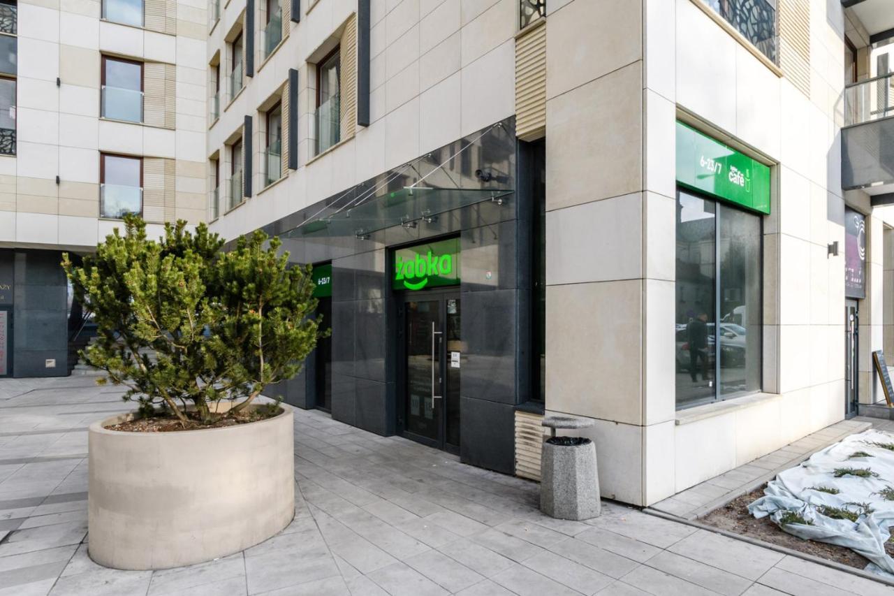 P&O Serviced Apartments Solec Warszawa Exteriör bild