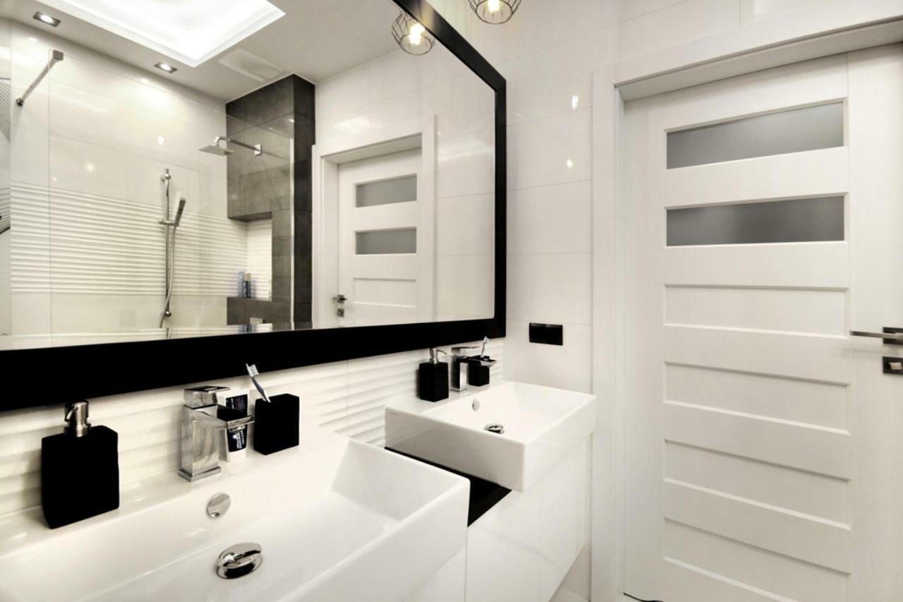P&O Serviced Apartments Solec Warszawa Exteriör bild