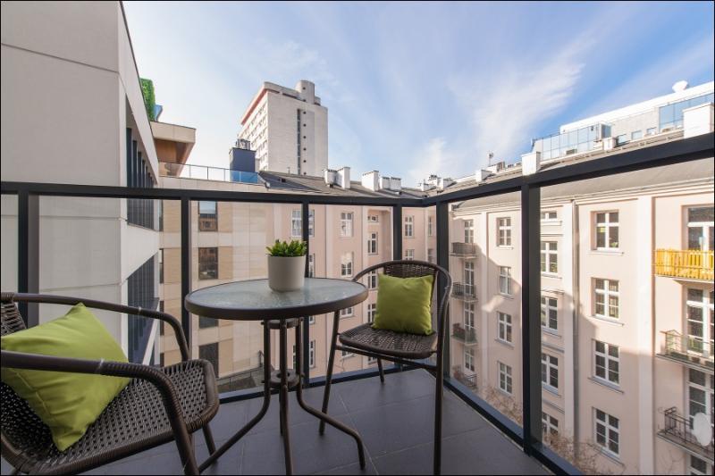 P&O Serviced Apartments Solec Warszawa Exteriör bild